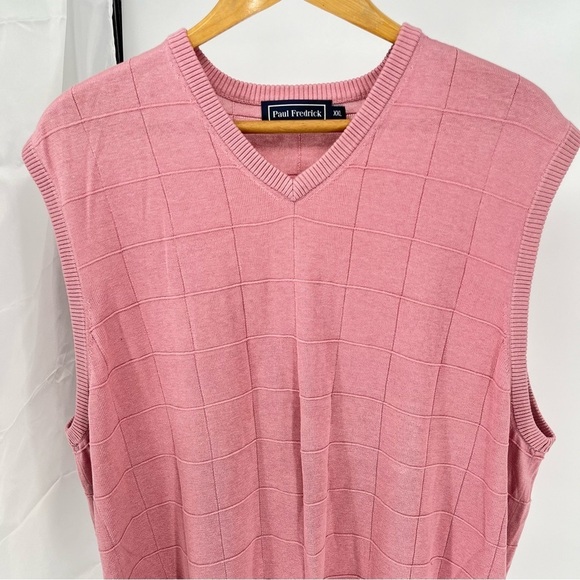 Paul Fredrick Mens 100% Silk Sweater Vest Size XXL Square Design Golf Casual - Picture 2 of 9